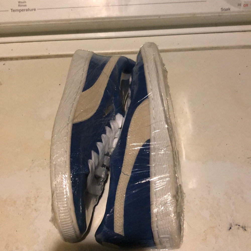 Puma Suede Blue Size 7